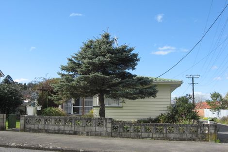 Photo of property in 27 Kenilworth Street, Waipawa, 4210