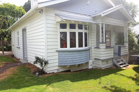 Photo of property in 19 Royal Terrace, Sandringham, Auckland, 1025