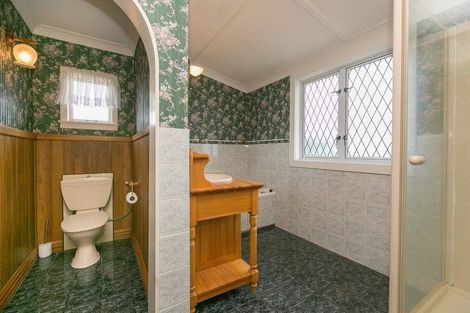 Photo of property in 244 Saint Aubyn Street, New Plymouth, 4310