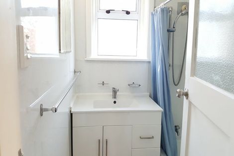 Photo of property in 61 Strathmore Avenue, Strathmore Park, Wellington, 6022