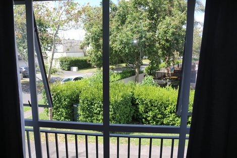 Photo of property in 75 Bruce Pulman Drive, Takanini, 2112