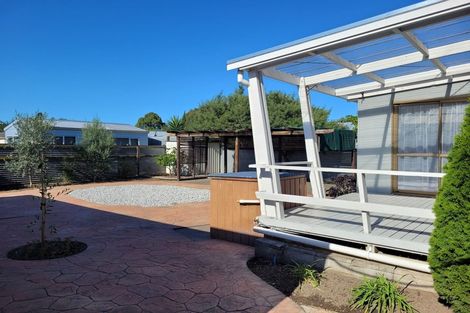 Photo of property in 18 Scott Drive, Flaxmere, Hastings, 4120