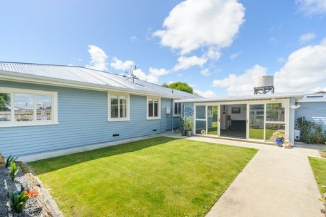 Photo of property in 24 Dundas Road, Sanson, 4817