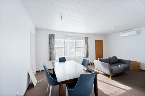 Photo of property in 1/60a View Road, Henderson, Auckland, 0612