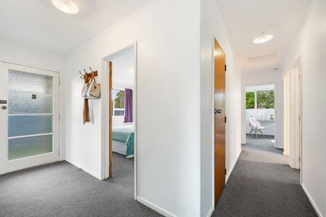 Photo of property in 26 Halswell Crescent, Westbrook, Palmerston North, 4412