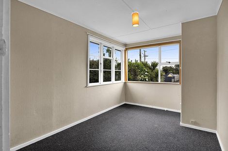 Photo of property in 47 Fairfield Road, Hawera, 4610