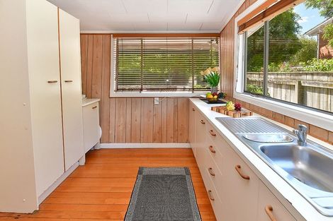 Photo of property in 23 Lillian Place, Orewa, 0931