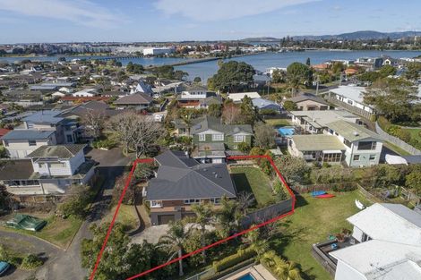Photo of property in 22 Andrew Place, Otumoetai, Tauranga, 3110