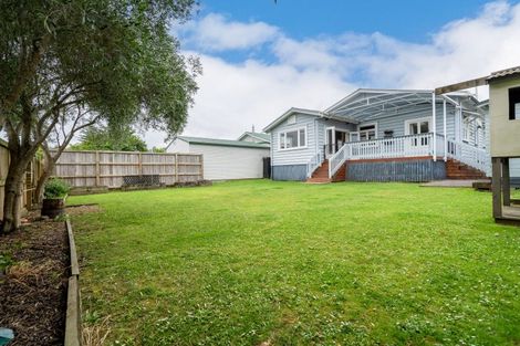 Photo of property in 3 Bernard Street, Avenues, Whangarei, 0110