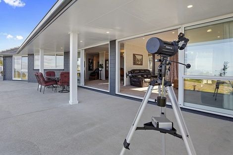 Photo of property in 14 Orokawa Heights Road, Waihi, 3681