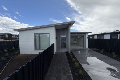 Photo of property in 37 Muhunoa Road West, Ohau, 5570