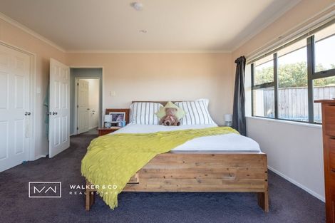 Photo of property in 16 Kirton Drive, Riverstone Terraces, Upper Hutt, 5018