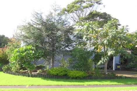 Photo of property in 19 Bay Vista Drive, Red Beach, 0932