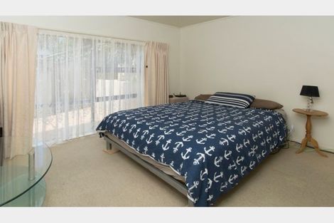 Photo of property in 11c Rogers Avenue, Eastern Beach, Auckland, 2012