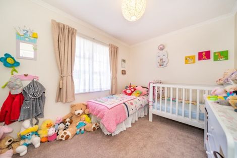 Photo of property in 46 Ebdentown Street, Ebdentown, Upper Hutt, 5018