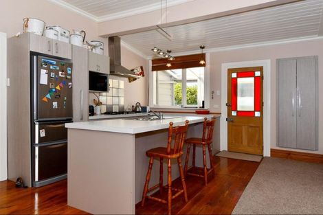 Photo of property in 27 Brough Street, Palmerston, 9430