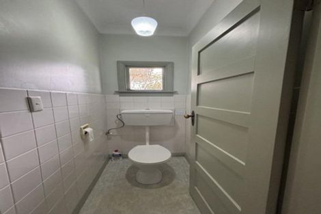 Photo of property in 17 Wallath Road, Westown, New Plymouth, 4310