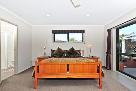 Photo of property in 56 Farringdon Avenue, Rototuna North, Hamilton, 3210