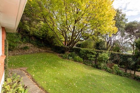 Photo of property in 231 Whites Line East, Waiwhetu, Lower Hutt, 5010