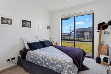 Photo of property in 2 Endurance Lane, Wigram, Christchurch, 8025
