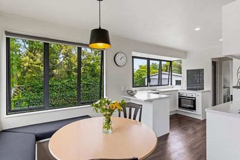 Photo of property in 5 Hurworth Grove, Waikanae, 5036