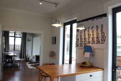 Photo of property in 356 Bay View Road, Saint Clair, Dunedin, 9012