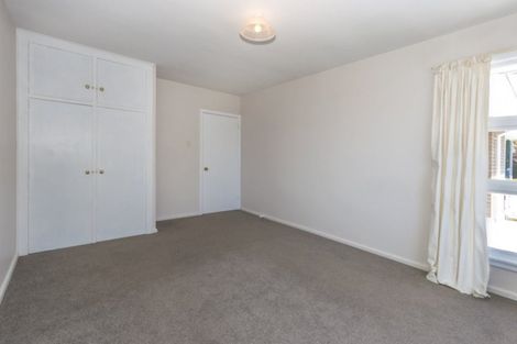 Photo of property in 18 Eglinton Street, Avondale, Christchurch, 8061