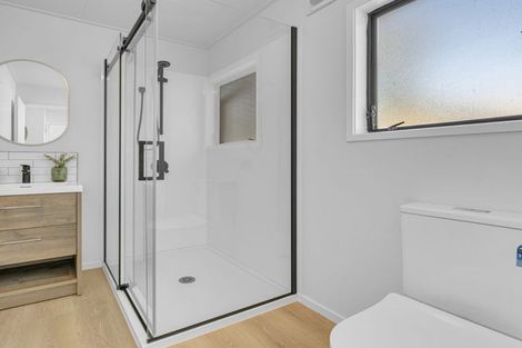 Photo of property in 2/40 Rosella Road, Mangere East, Auckland, 2024