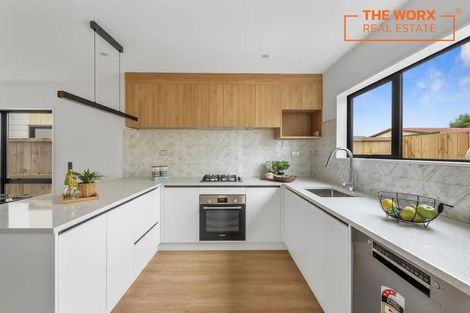 Photo of property in 70b Cargill Street, Papakura, 2110