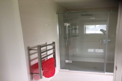 Photo of property in 7a Edgewood Way, Henderson, Auckland, 0612