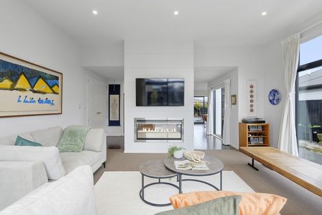 Photo of property in 16 Whitnall Street, Halswell, Christchurch, 8025