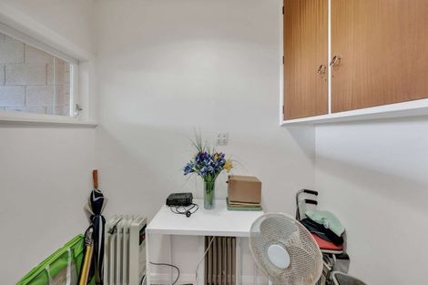 Photo of property in 9a Charles Street, Westshore, Napier, 4110