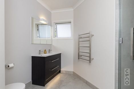 Photo of property in 59 Queen Street, Riverhead, 0820