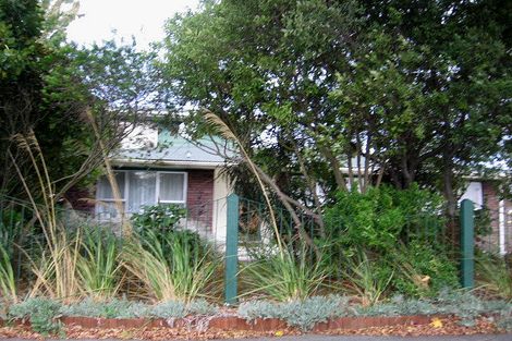 Photo of property in 128 Tremaine Avenue, Westbrook, Palmerston North, 4412