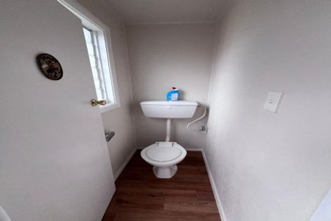 Photo of property in 84 Kaikorai Valley Road, Glenross, Dunedin, 9011