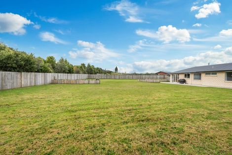 Photo of property in 6 Kanuka Grove, Kinloch, Taupo, 3377