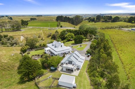 Photo of property in 174 Reynolds Road, Ratana, Whanganui, 4581