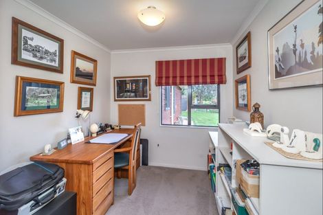 Photo of property in 138 Muhunoa Road West, Ohau, Levin, 5570