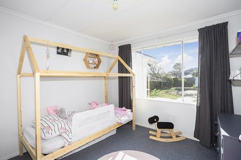 Photo of property in 11 Hamilton Street, East Gore, Gore, 9710