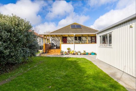 Photo of property in 28 Tyne Street, Roslyn, Palmerston North, 4414