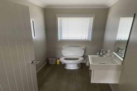 Photo of property in 3/502 Harewood Road, Harewood, Christchurch, 8051