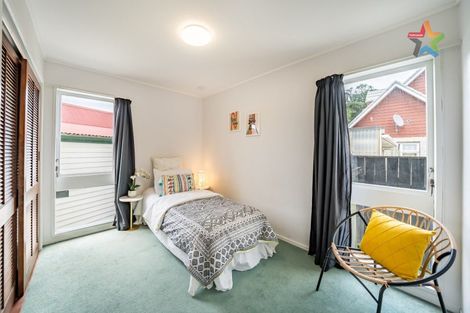 Photo of property in 3 Mcenroe Grove, Naenae, Lower Hutt, 5011