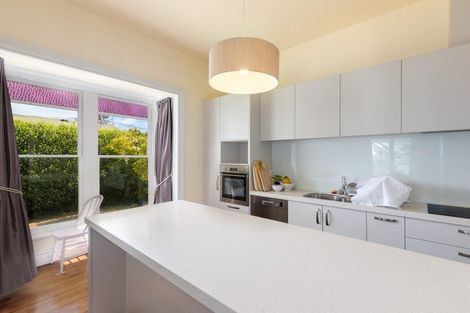 Photo of property in 25 Mays Road, St Albans, Christchurch, 8052