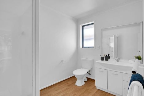 Photo of property in 5 Locksley Lane, Hamilton East, Hamilton, 3216