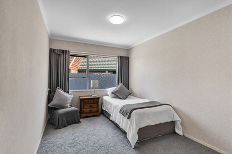 Photo of property in 273/1 Mangorei Road, Merrilands, New Plymouth, 4312