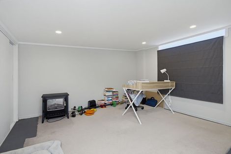 Photo of property in 9a Kawaha Point Road, Fairy Spring, Rotorua, 3015