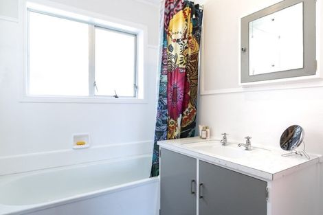 Photo of property in 2/46 Jellicoe Road, Manurewa, Auckland, 2102