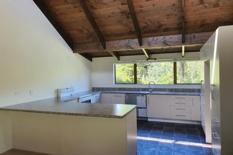Photo of property in 446 Mountain Road, Lepperton, New Plymouth, 4373