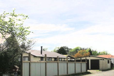 Photo of property in 25 Chapman Place, Fairy Springs, Rotorua, 3015