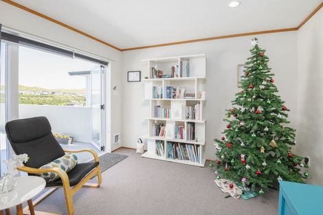 Photo of property in 24 Rossport Street, Johnsonville, Wellington, 6037